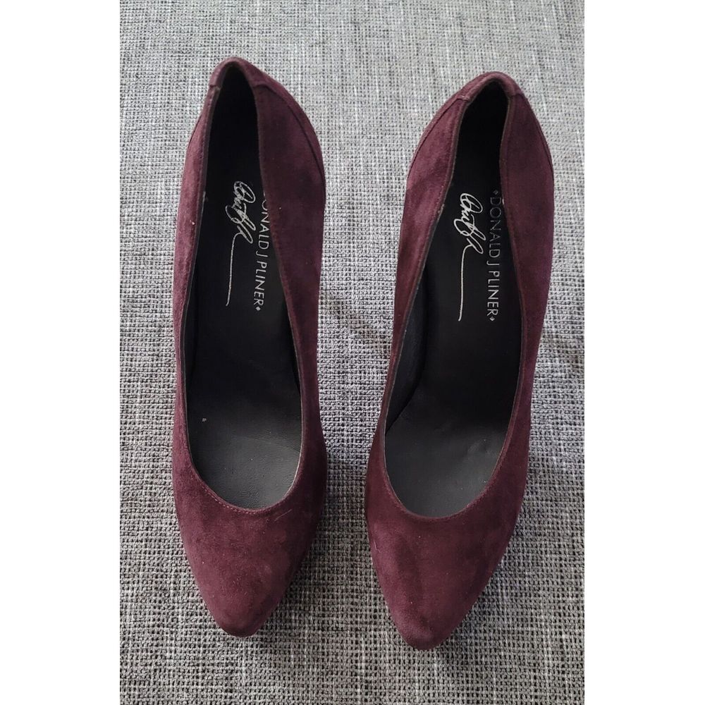 Donald‎ J Pliner Women's Edrice Oxblood Burgundy Suede Pumps Heels Size 7.5 M